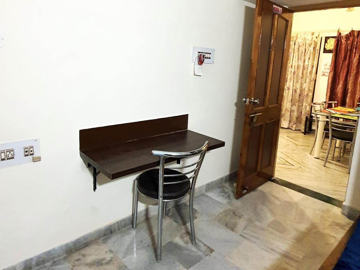 Aditya Premium Homestay- Furnished Air Conditioned- 2Bhk Jabalpur Buitenkant foto